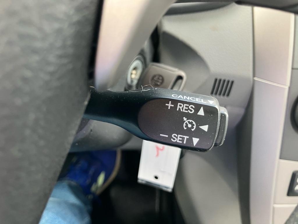 Toyota Corolla S 5-Speed MT 2013