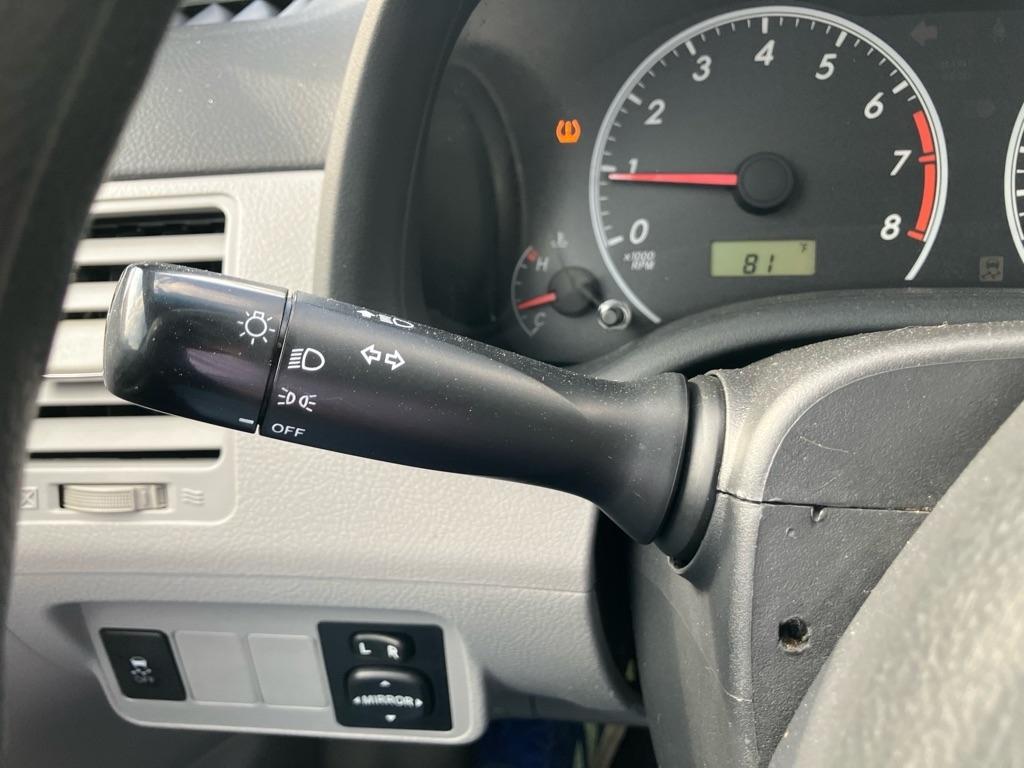 Toyota Corolla S 5-Speed MT 2013