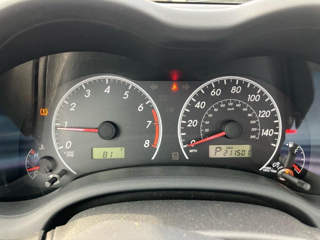 Toyota Corolla S 5-Speed MT 2013