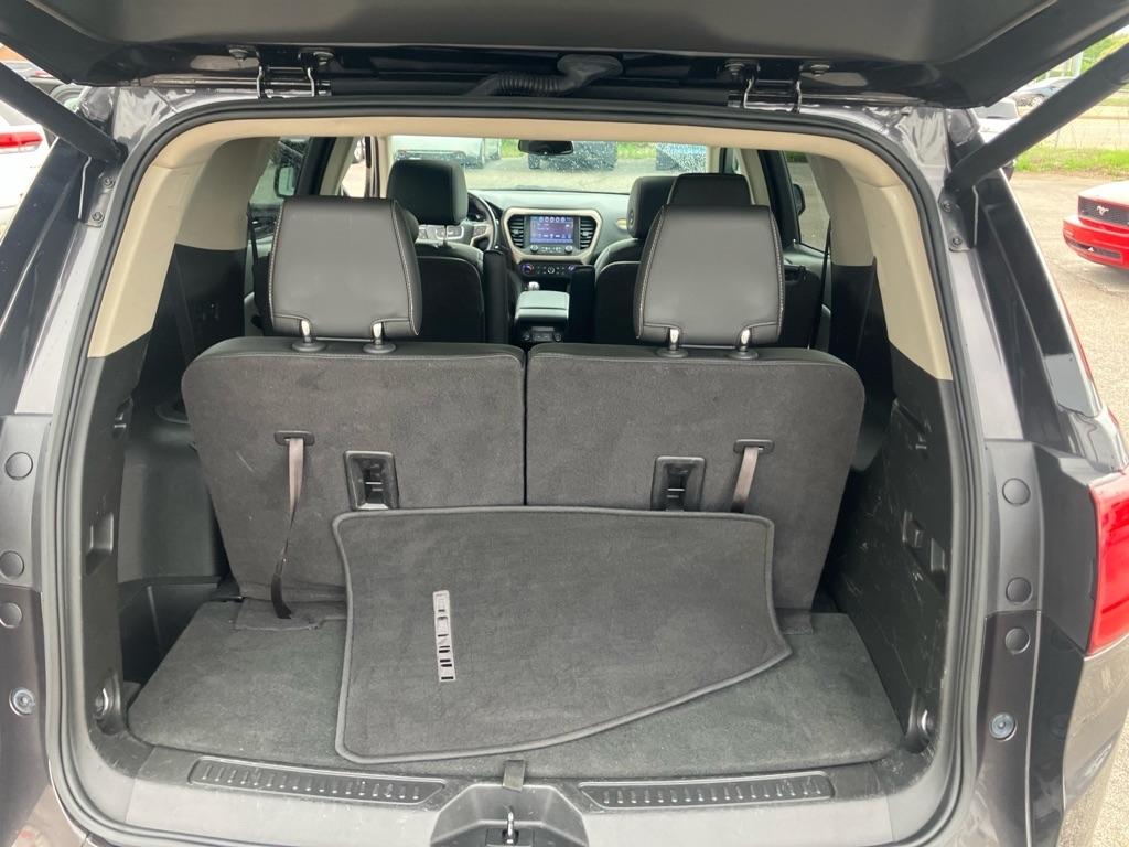 GMC Acadia Denali AWD 2017