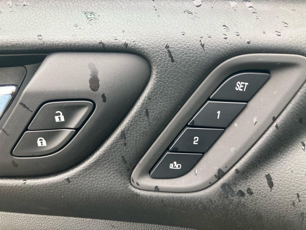 GMC Acadia Denali AWD 2017