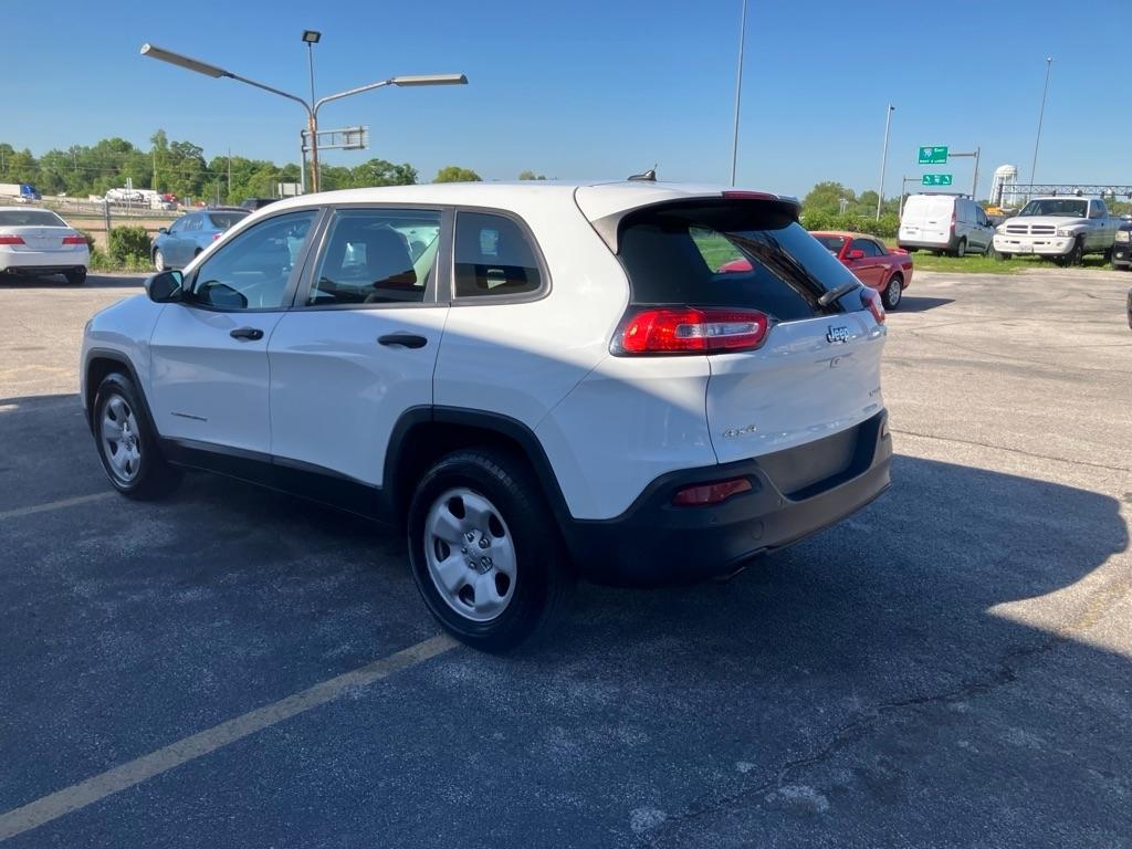 Jeep Cherokee Sport 4WD 2014