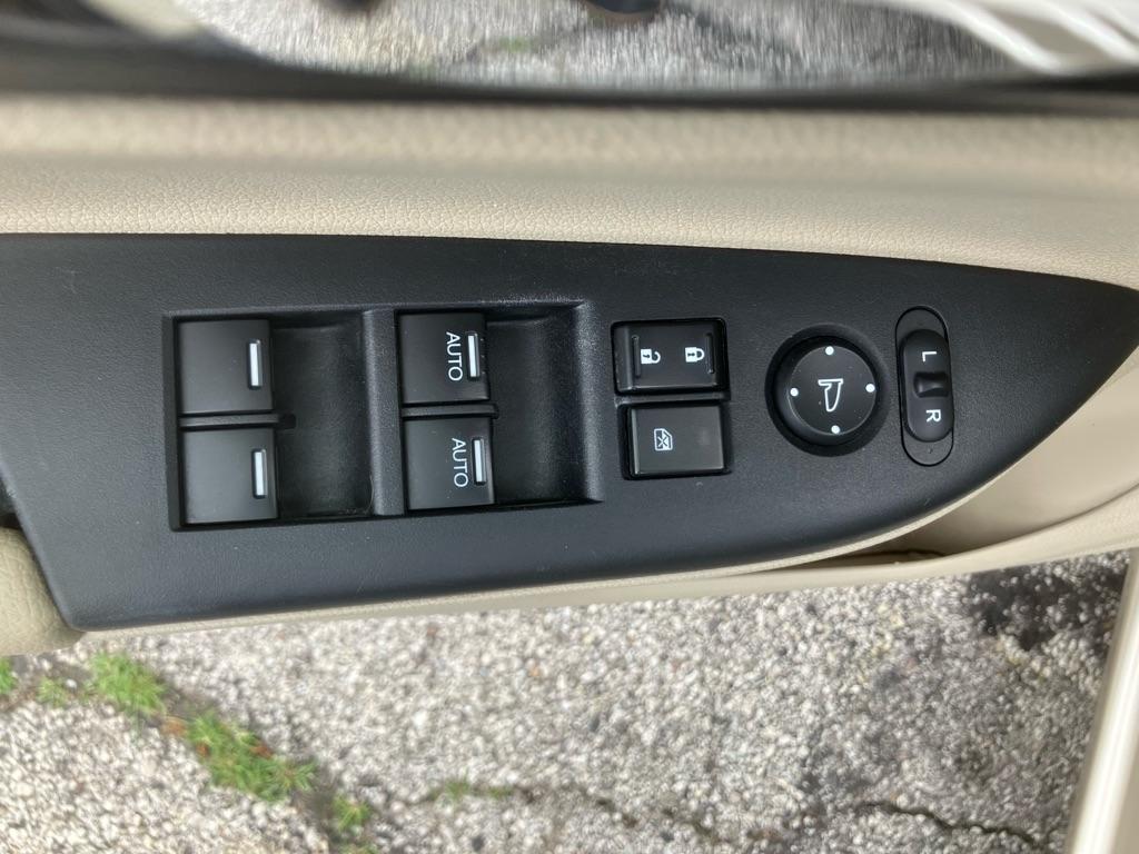 Honda Accord EX-L Sedan CVT 2013