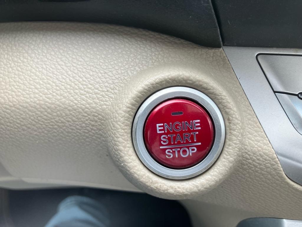 Honda Accord EX-L Sedan CVT 2013