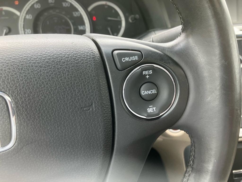 Honda Accord EX-L Sedan CVT 2013