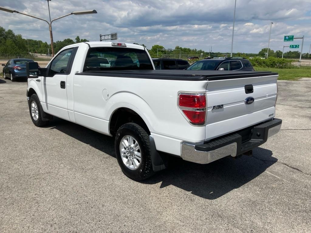 Ford F-150 XL 8-ft. Bed 2WD 2013