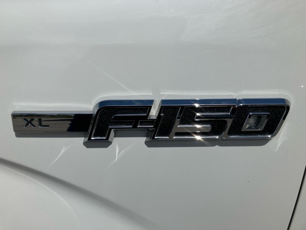 Ford F-150 XL 8-ft. Bed 2WD 2013