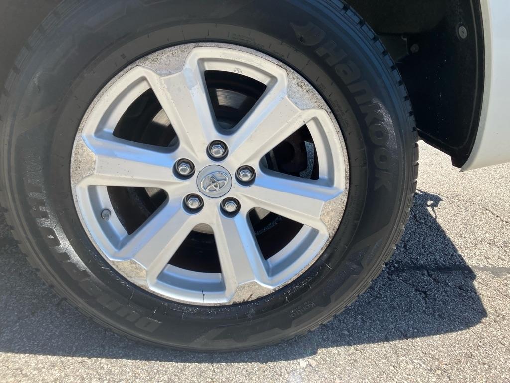 Toyota Highlander Base 4WD 2008