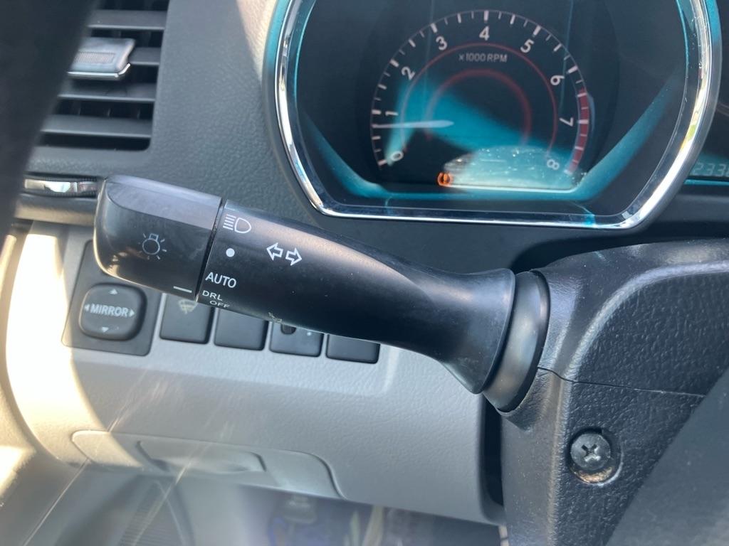 Toyota Highlander Base 4WD 2008