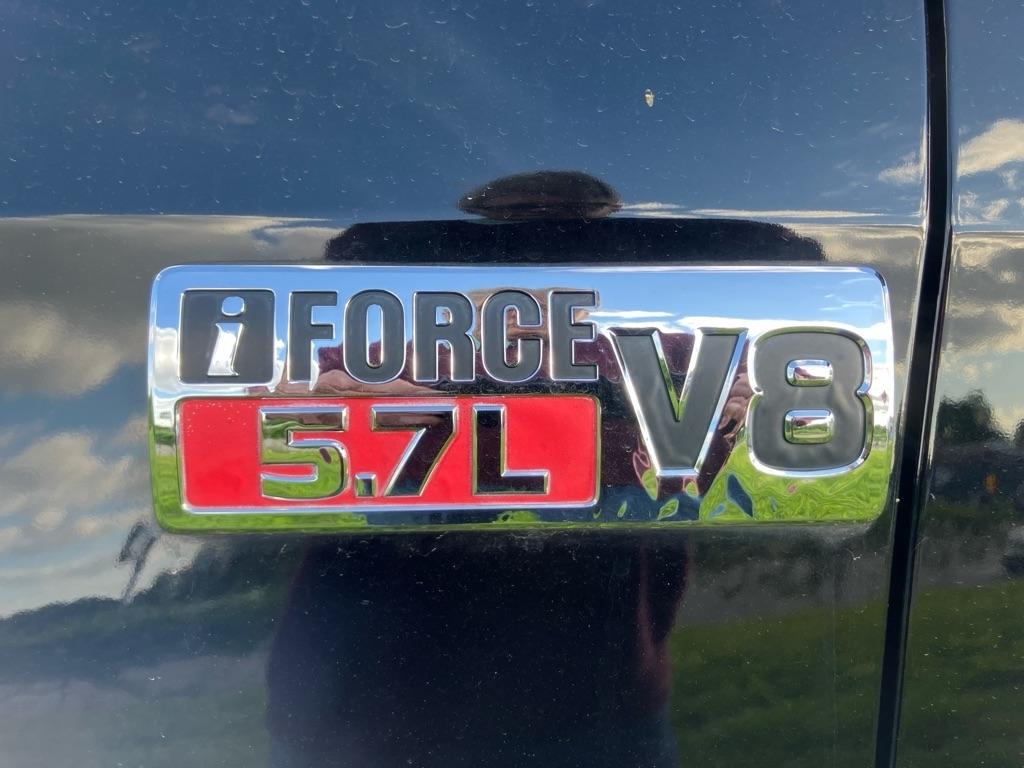 Toyota Tundra SR5 Double Cab 5.7L 4WD 2008