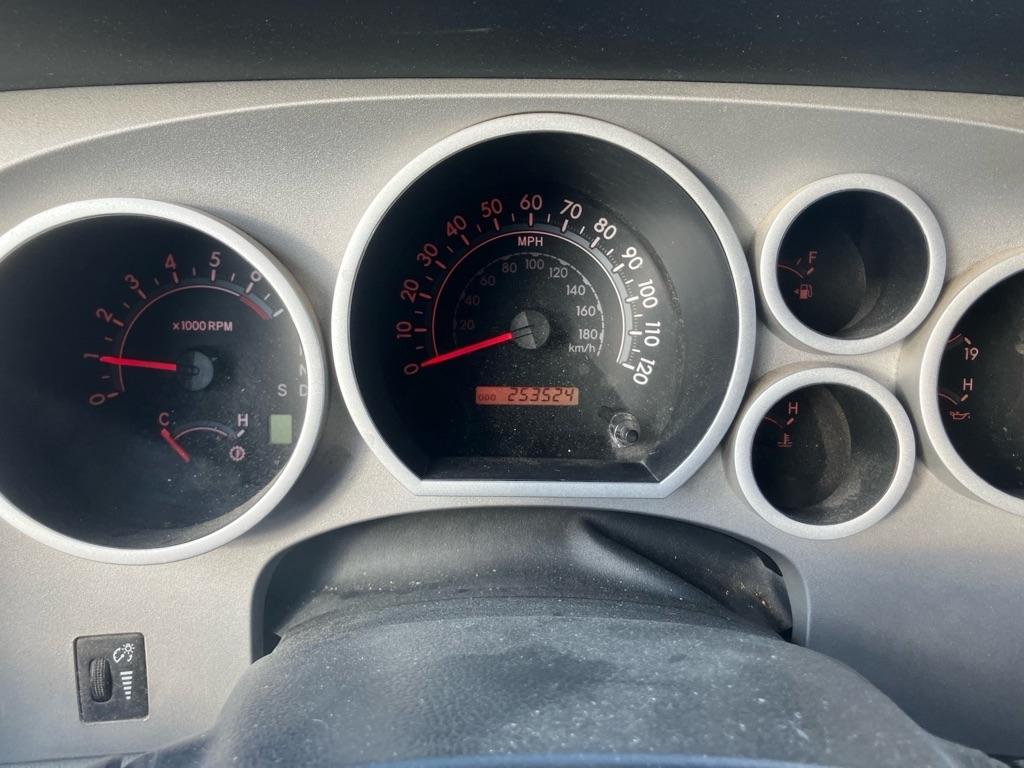 Toyota Tundra SR5 Double Cab 5.7L 4WD 2008
