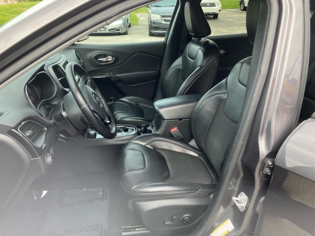 Jeep Cherokee Latitude Plus 4WD 2020