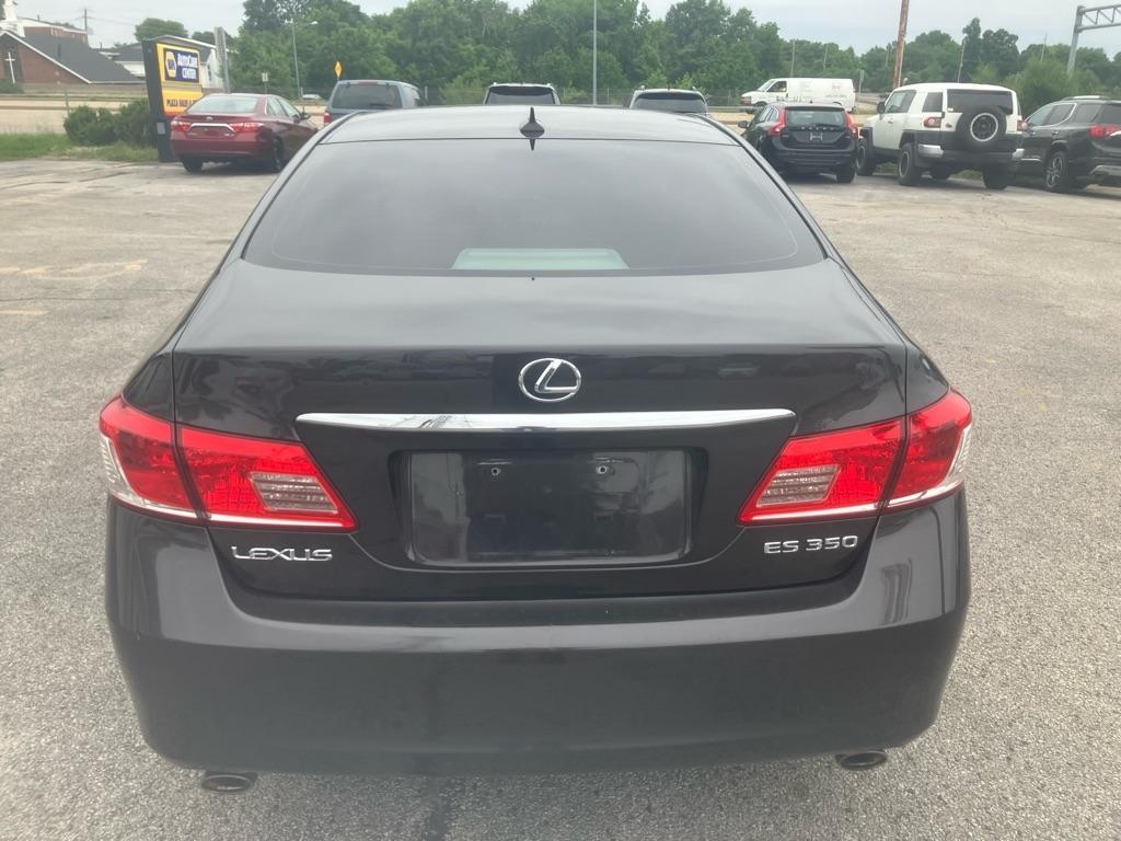 Lexus ES  2010