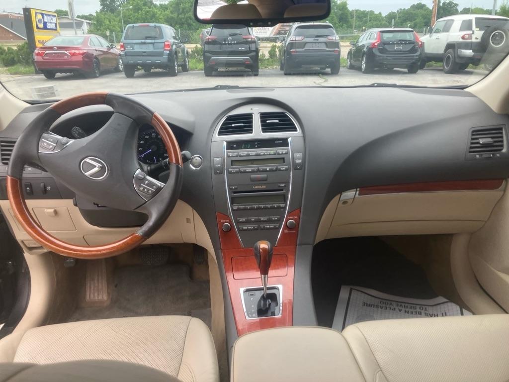 Lexus ES  2010