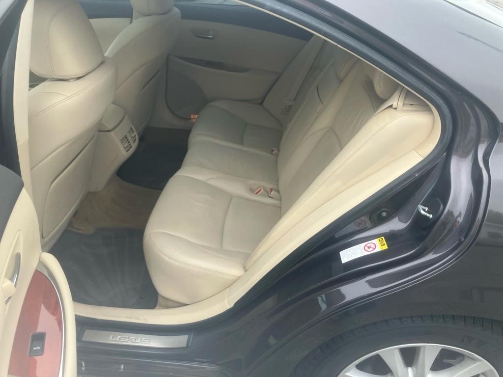 Lexus ES  2010