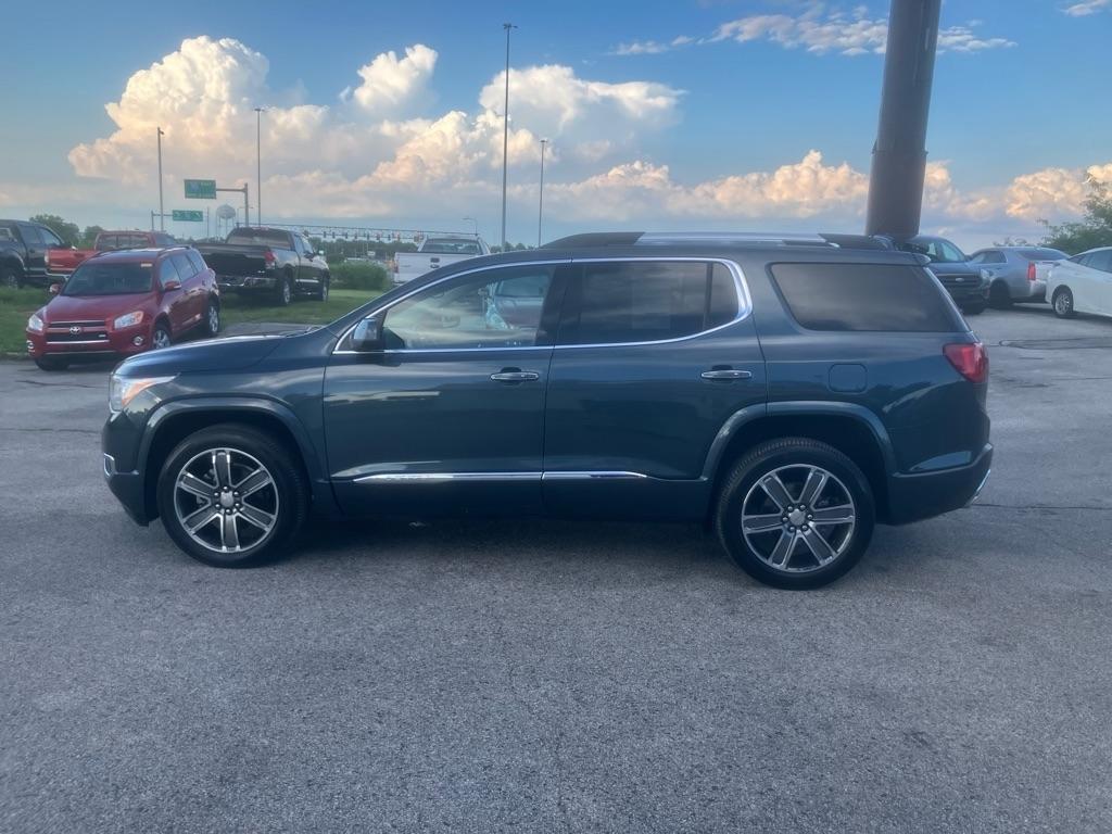GMC Acadia Denali AWD 2019