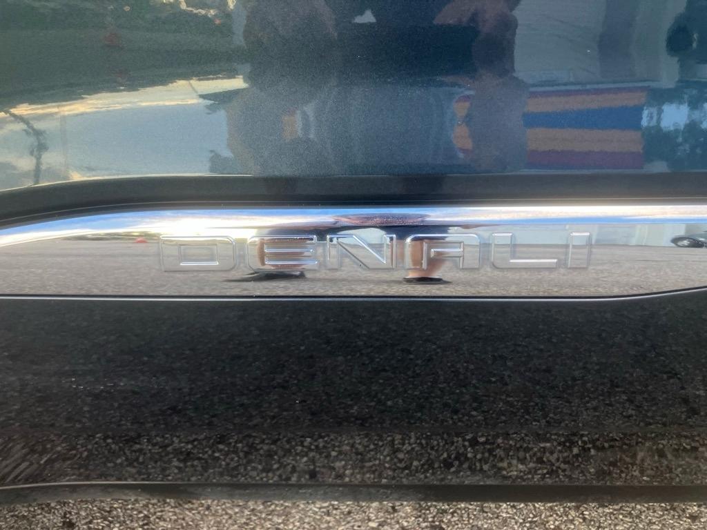 GMC Acadia Denali AWD 2019