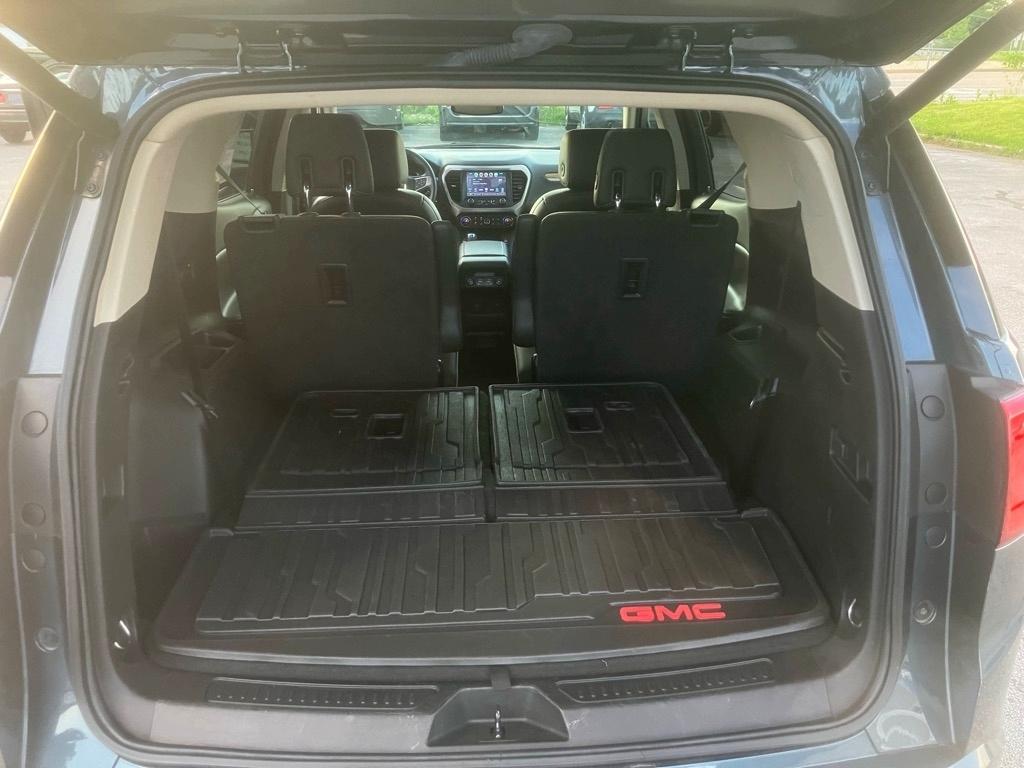 GMC Acadia Denali AWD 2019