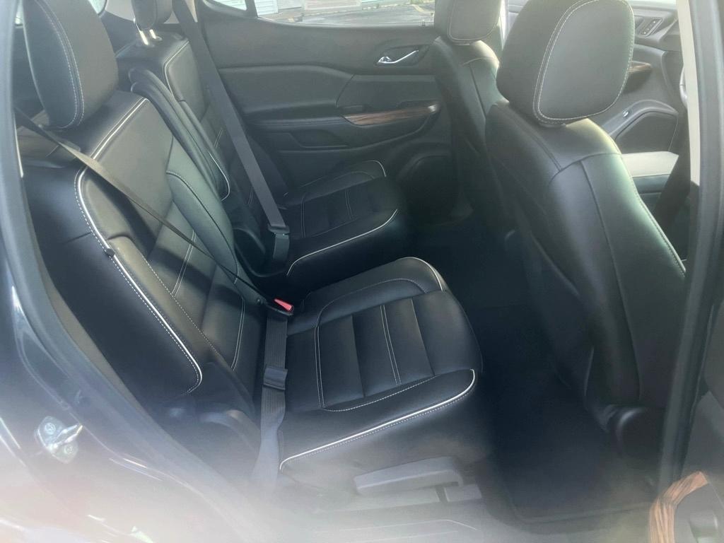 GMC Acadia Denali AWD 2019
