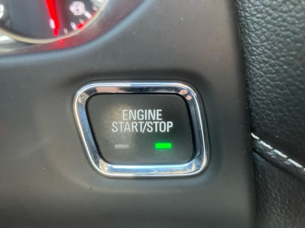 GMC Acadia Denali AWD 2019
