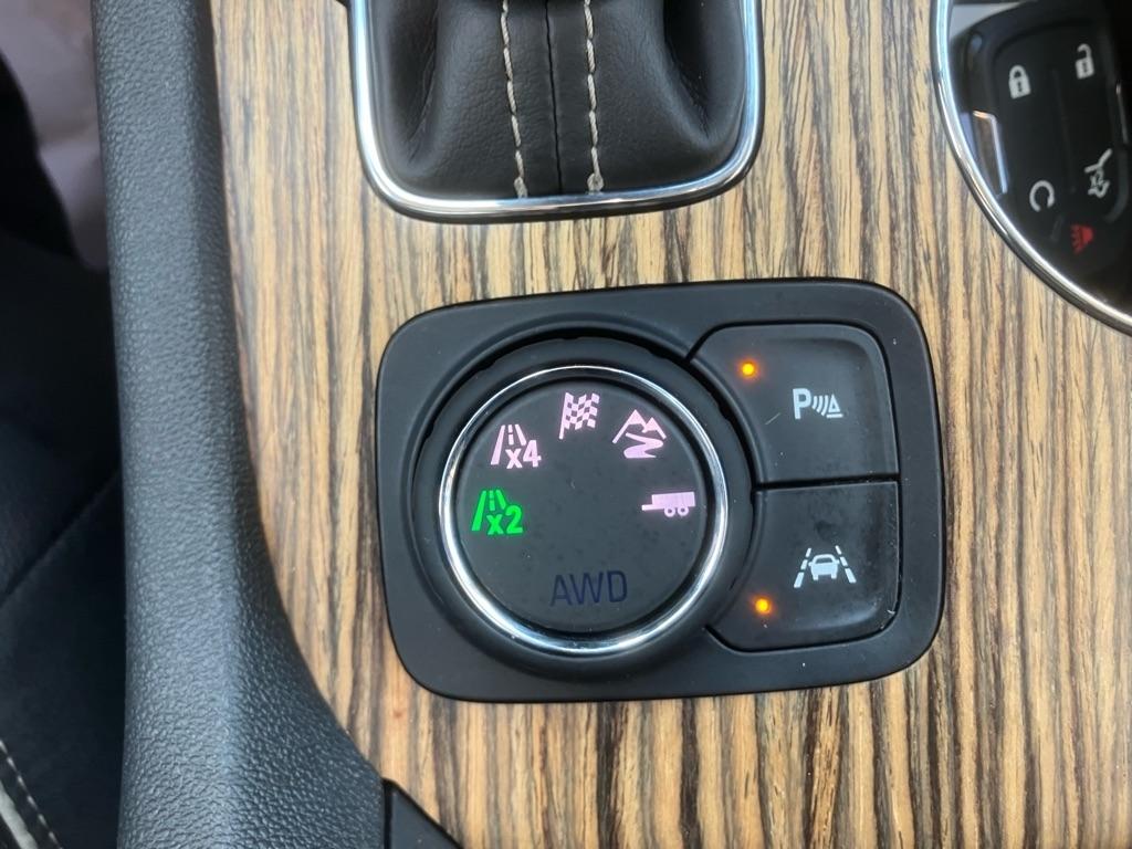 GMC Acadia Denali AWD 2019