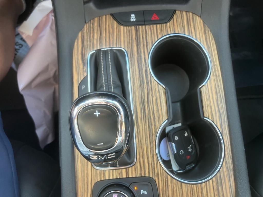 GMC Acadia Denali AWD 2019