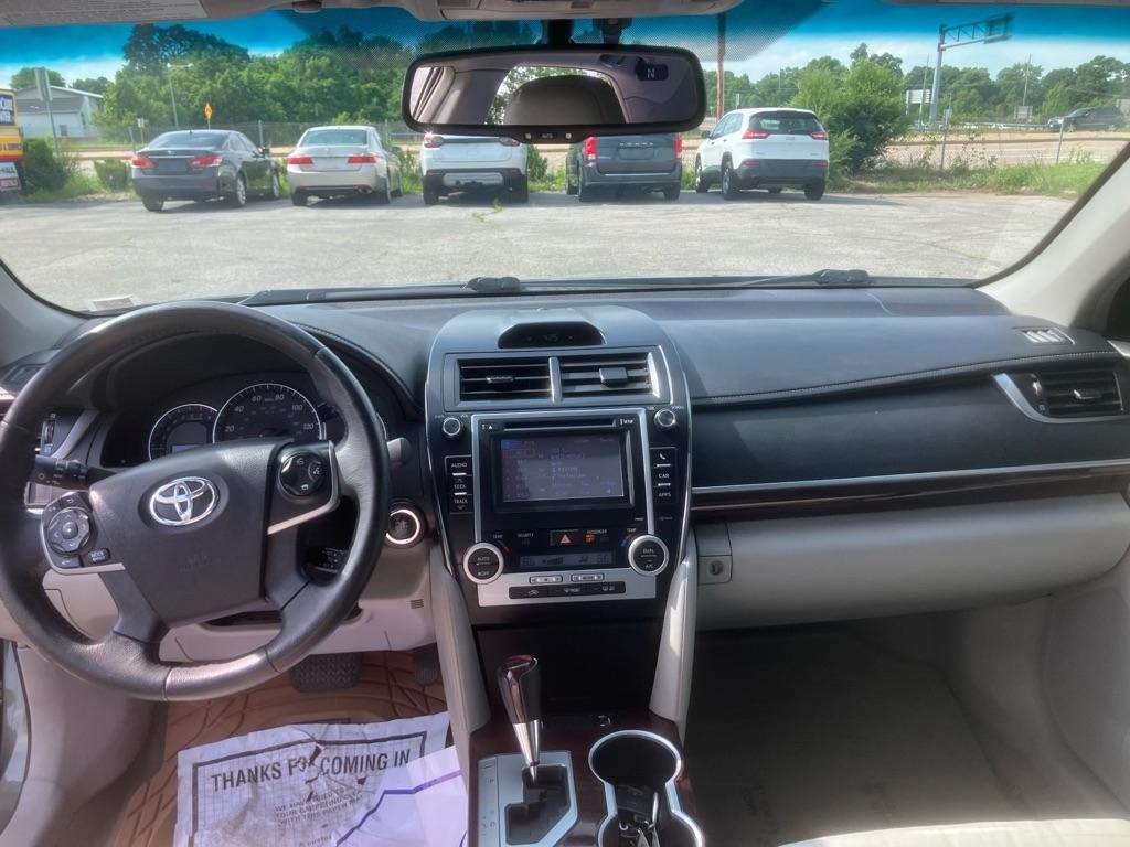 Toyota Camry LE 2012