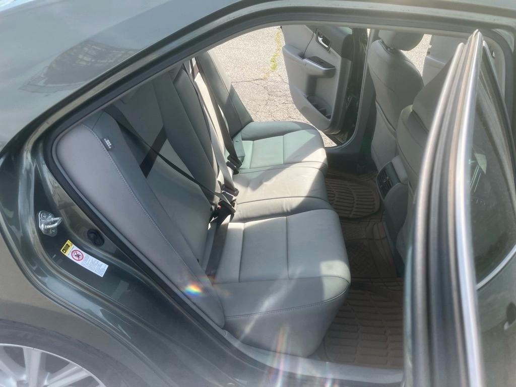 Toyota Camry LE 2012