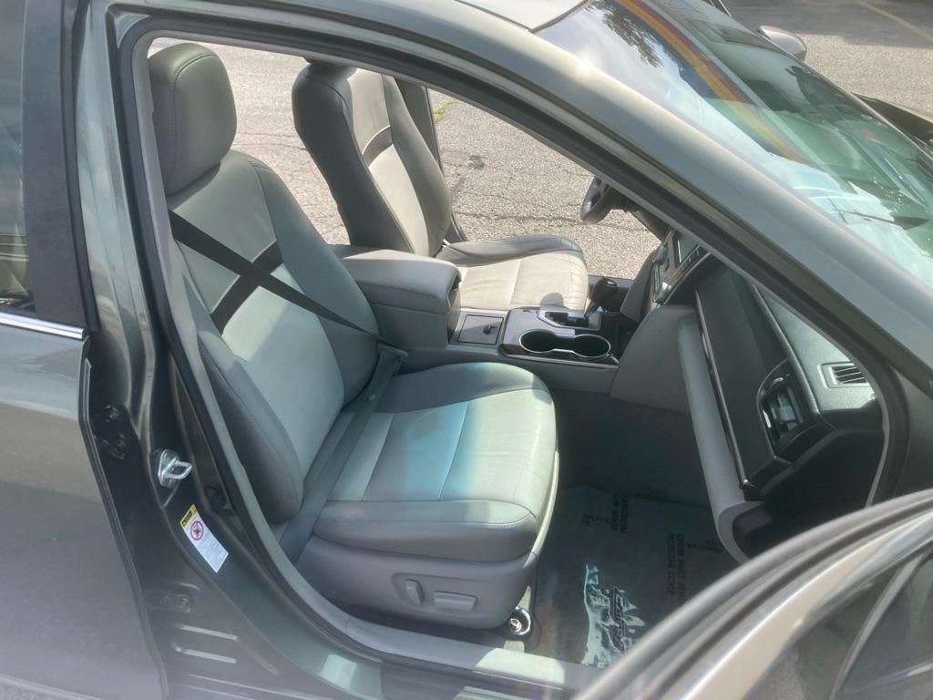 Toyota Camry LE 2012