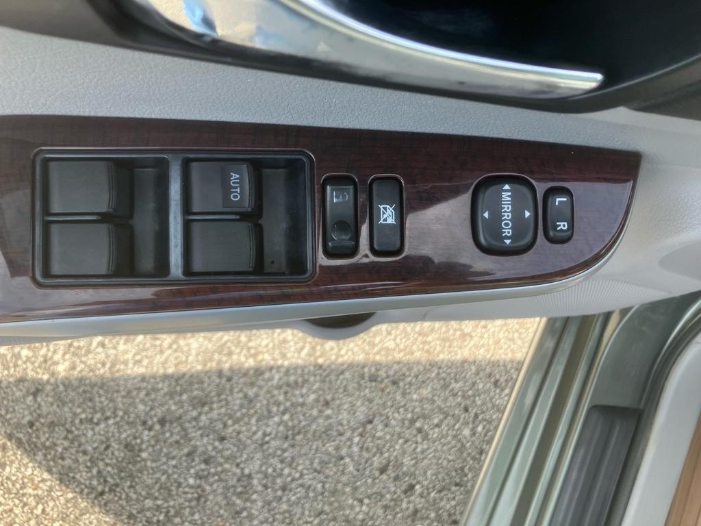 Toyota Camry LE 2012