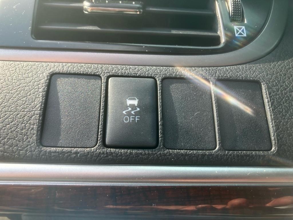 Toyota Camry LE 2012