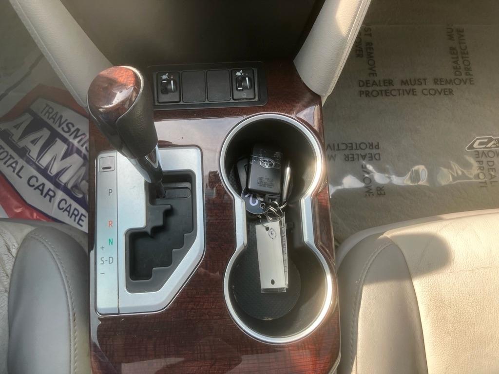 Toyota Camry LE 2012