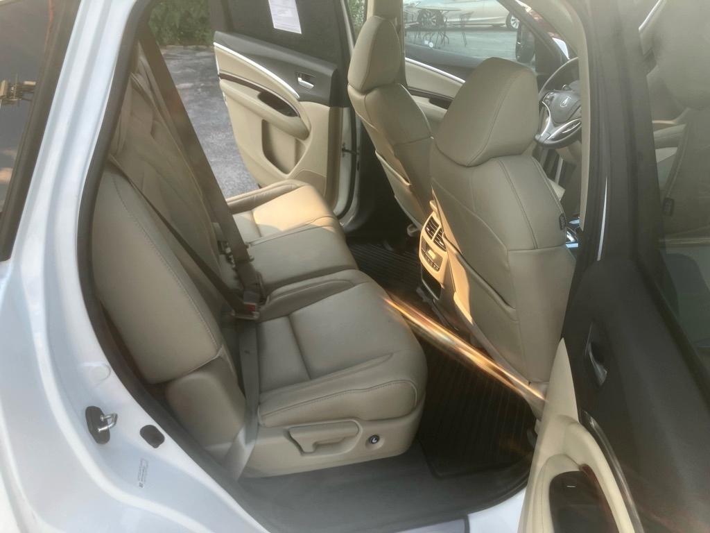 Acura MDX SH-AWD 9-Spd AT w/Tech Package 2016