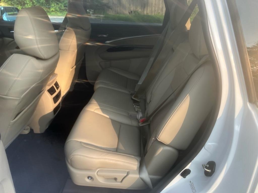 Acura MDX SH-AWD 9-Spd AT w/Tech Package 2016
