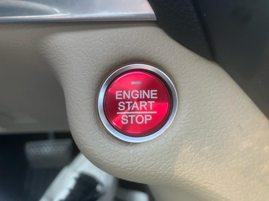 Acura MDX SH-AWD 9-Spd AT w/Tech Package 2016