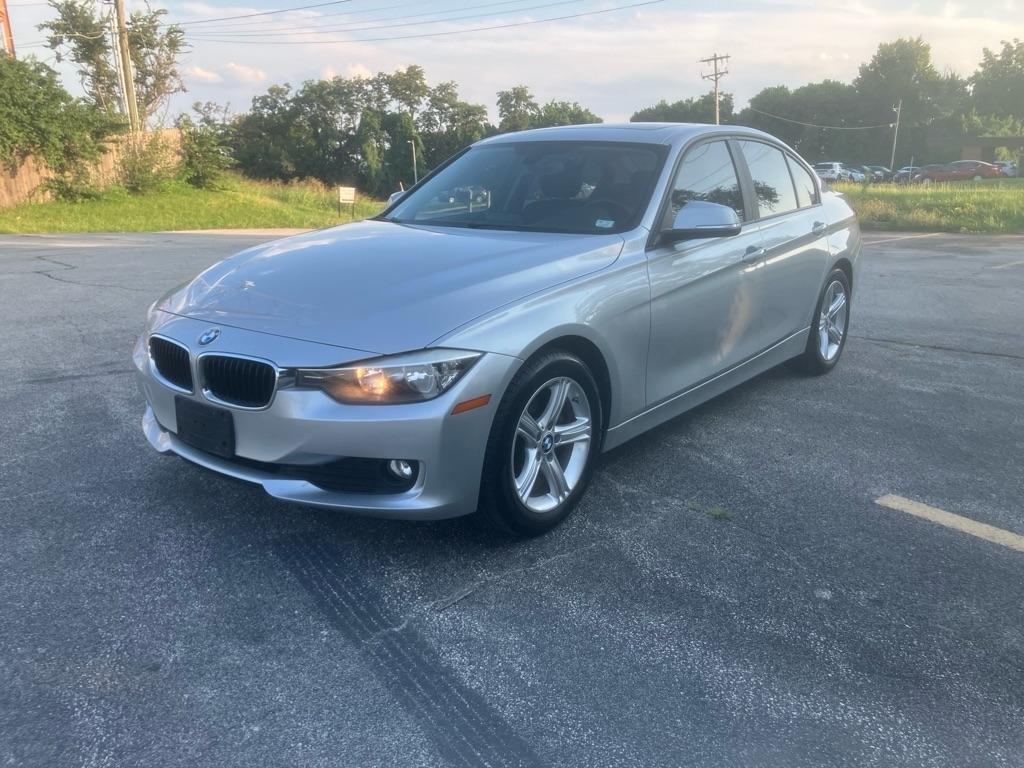 BMW 3-Series 320i Sedan 2014