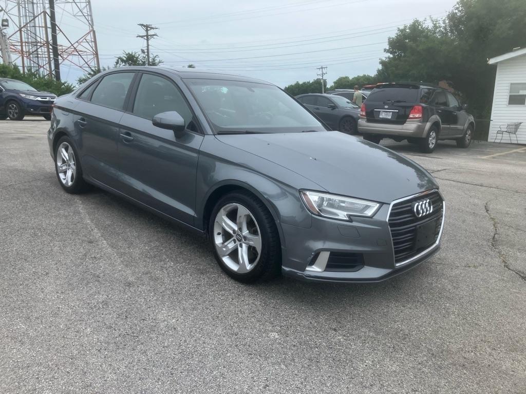 Audi A3 1.8T Premium Plus FWD S tronic 2018