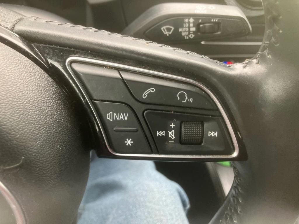 Audi A3 1.8T Premium Plus FWD S tronic 2018