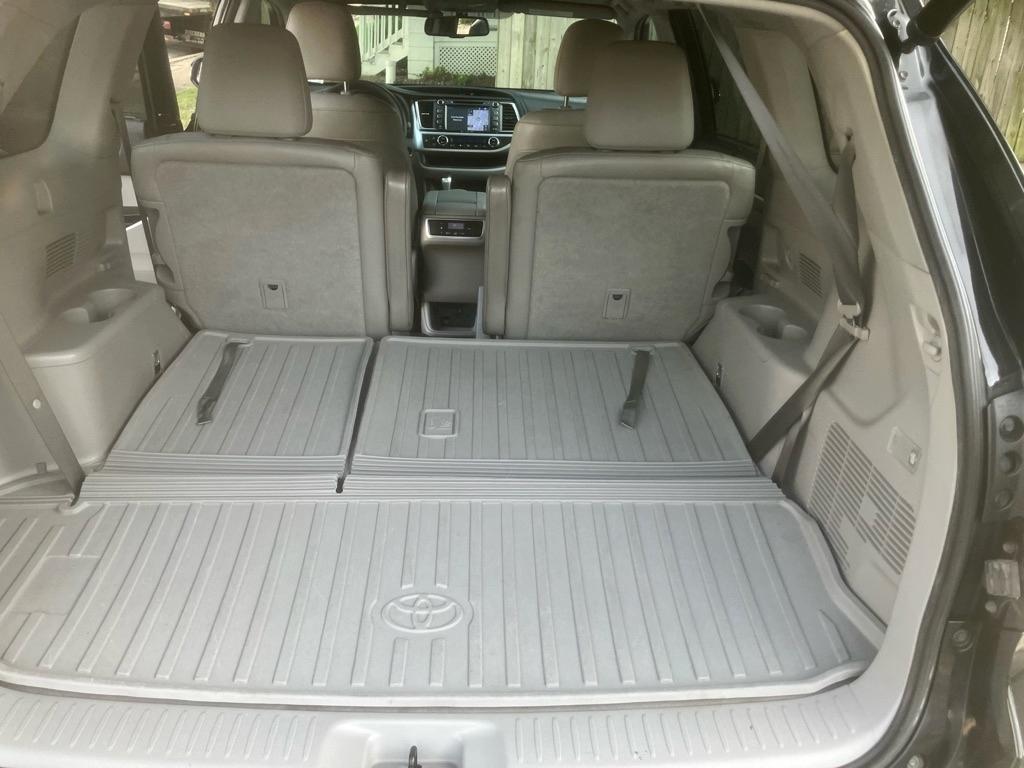 Toyota Highlander Limited AWD V6 2016