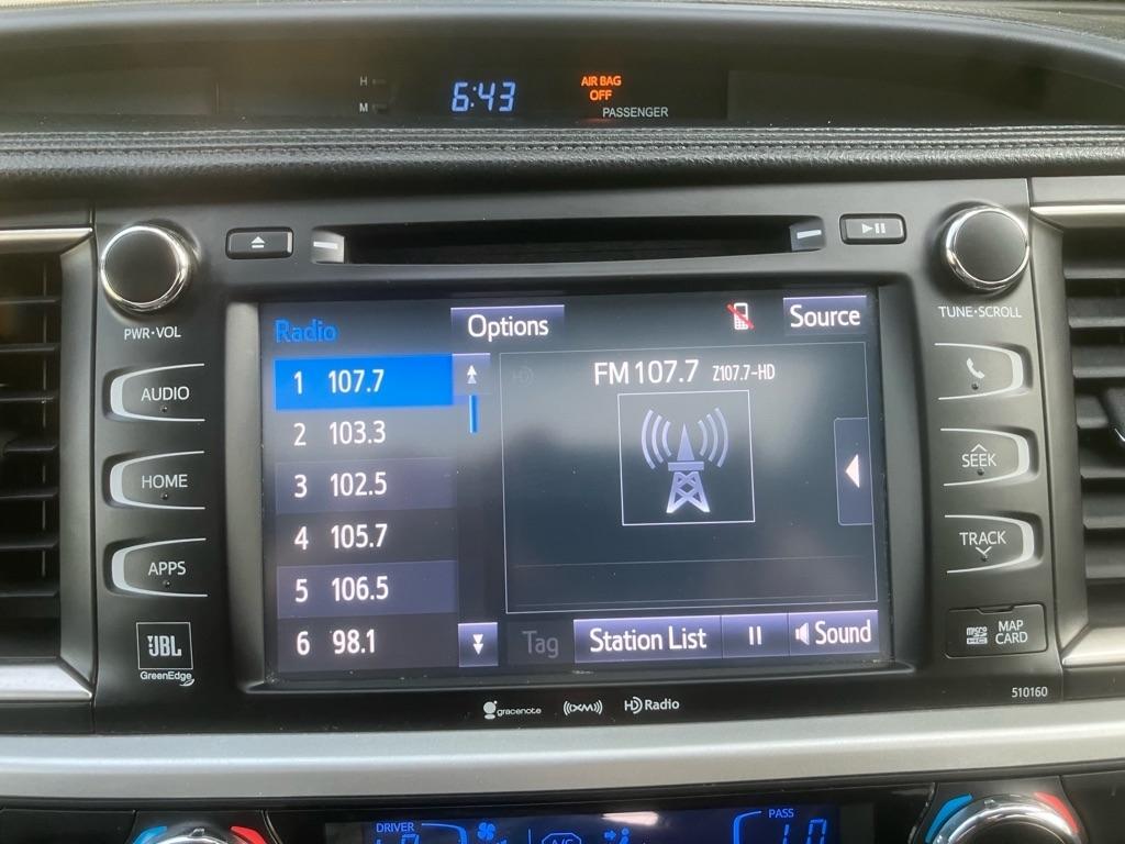 Toyota Highlander Limited AWD V6 2016