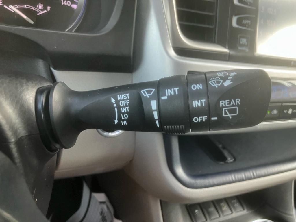 Toyota Highlander Limited AWD V6 2016