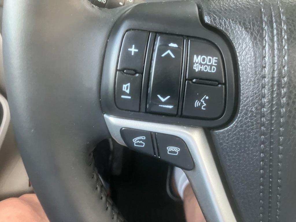 Toyota Highlander Limited AWD V6 2016