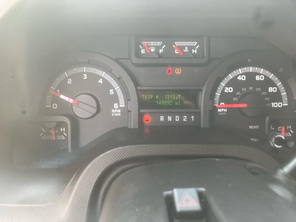 Ford Econoline E-350 XL Super Duty Extended 2010