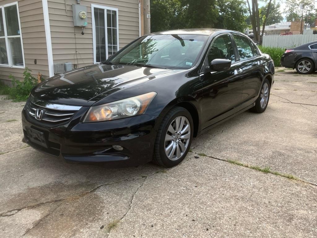 Honda Accord EX-L V6 Sedan AT 2012