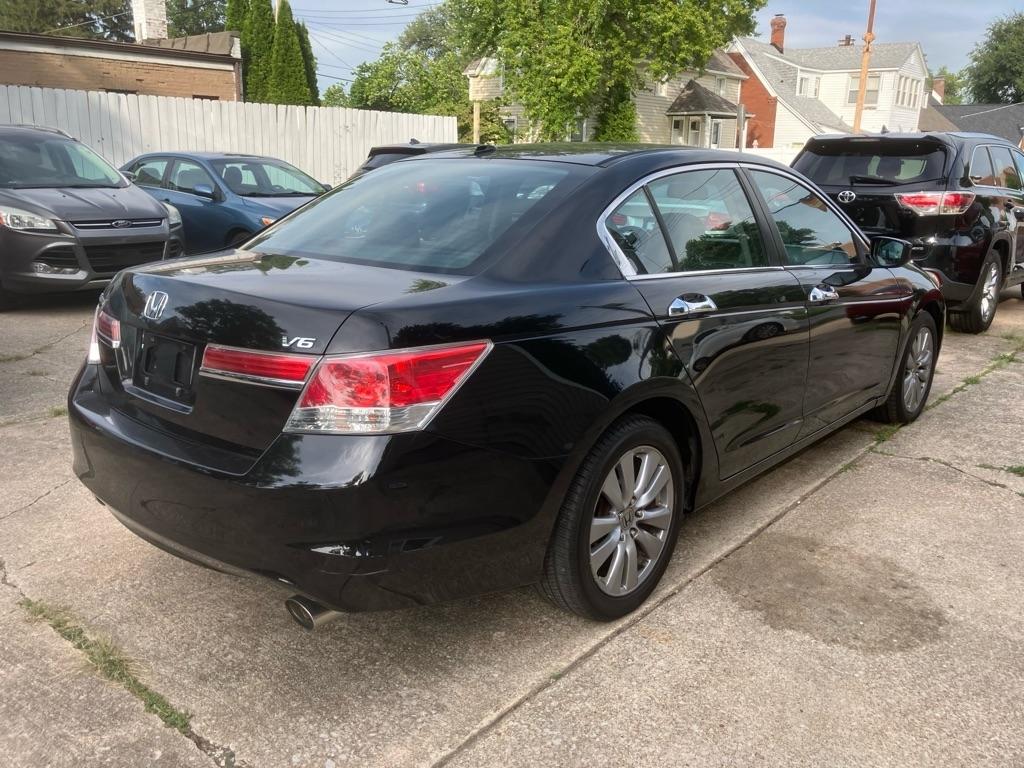 Honda Accord EX-L V6 Sedan AT 2012
