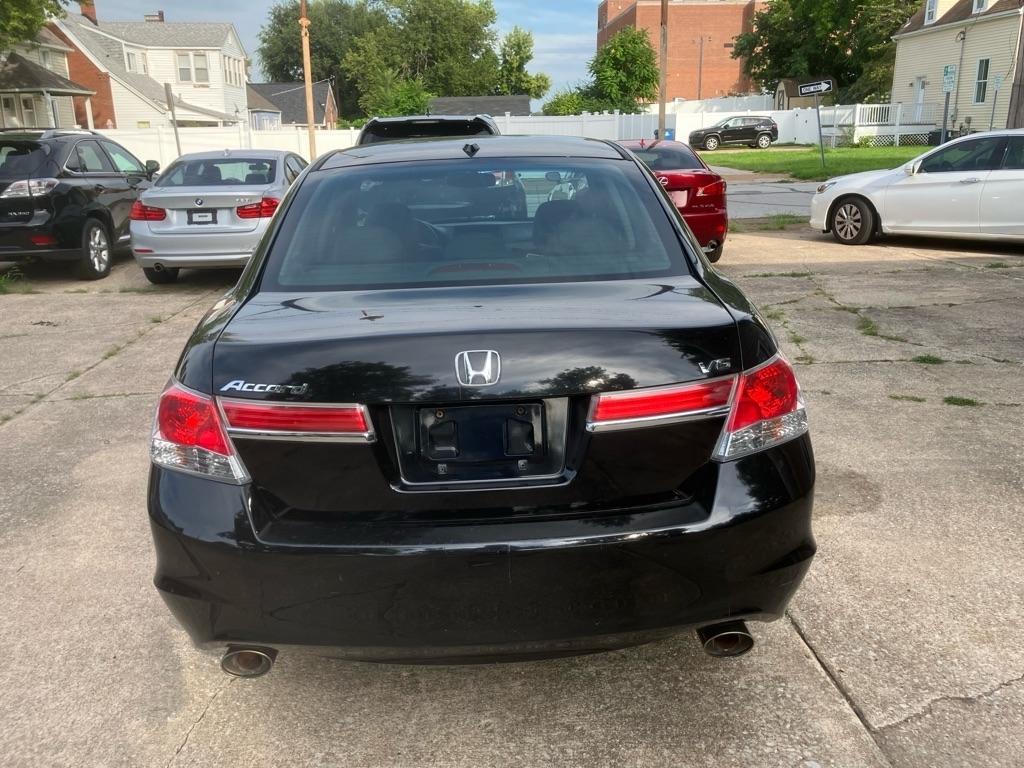 Honda Accord EX-L V6 Sedan AT 2012