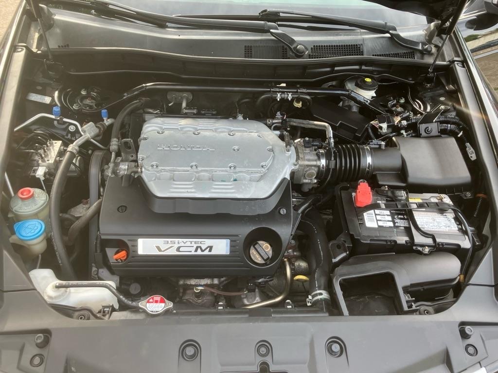 Honda Accord EX-L V6 Sedan AT 2012