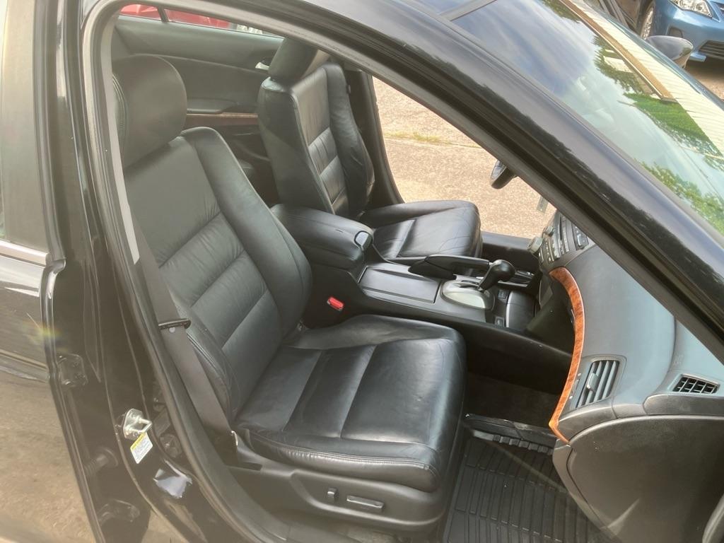 Honda Accord EX-L V6 Sedan AT 2012