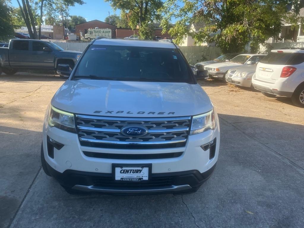 Ford Explorer XLT 4WD 2018