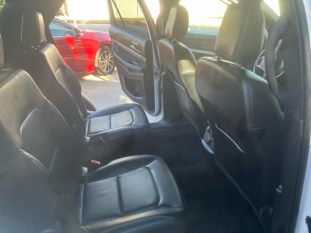 Ford Explorer XLT 4WD 2018